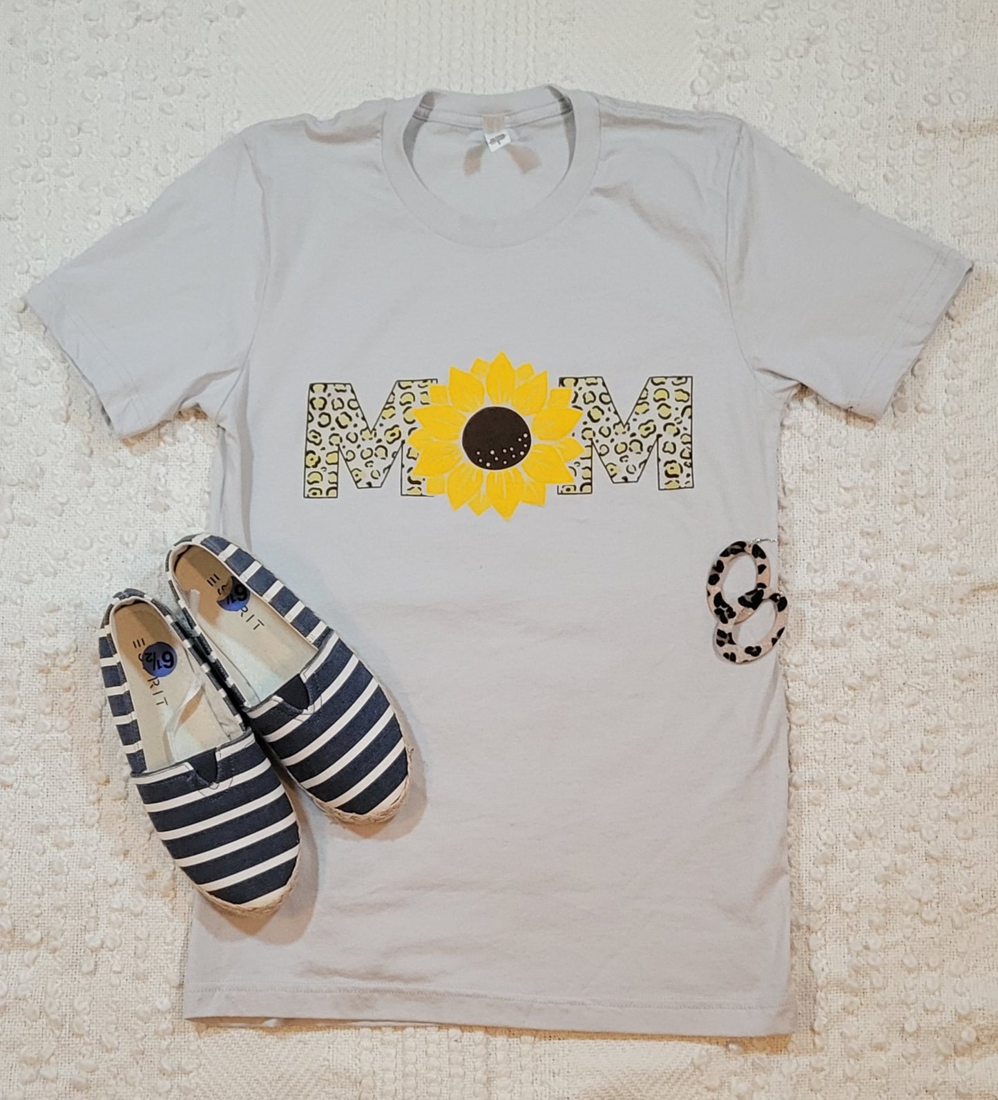 Sunflower Mom Tee